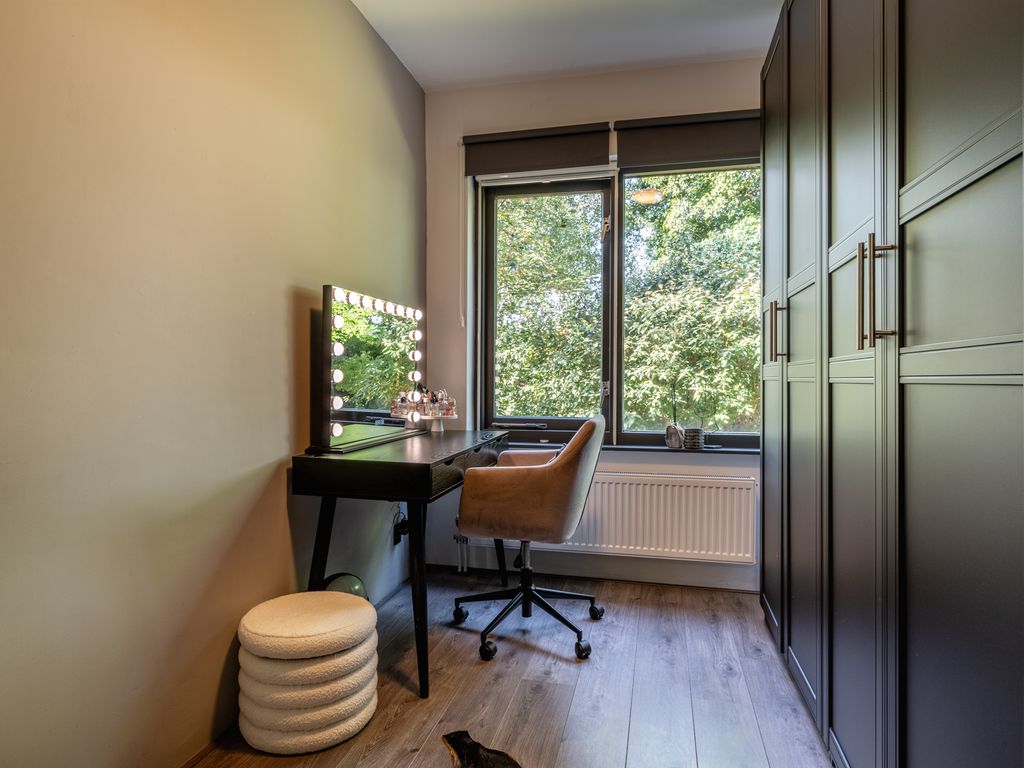 Jozef Israëlsstraat 4, Zwijndrecht