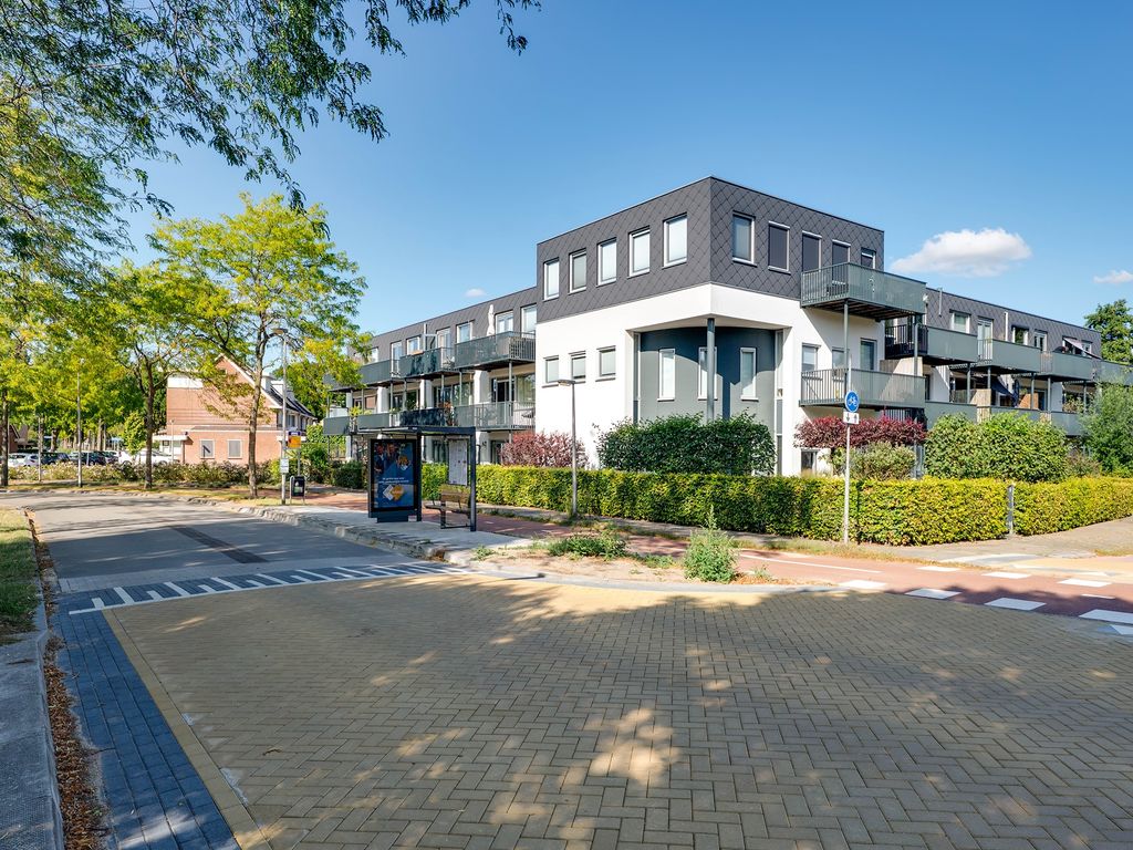 Van Ravesteyndreef 109, Barendrecht