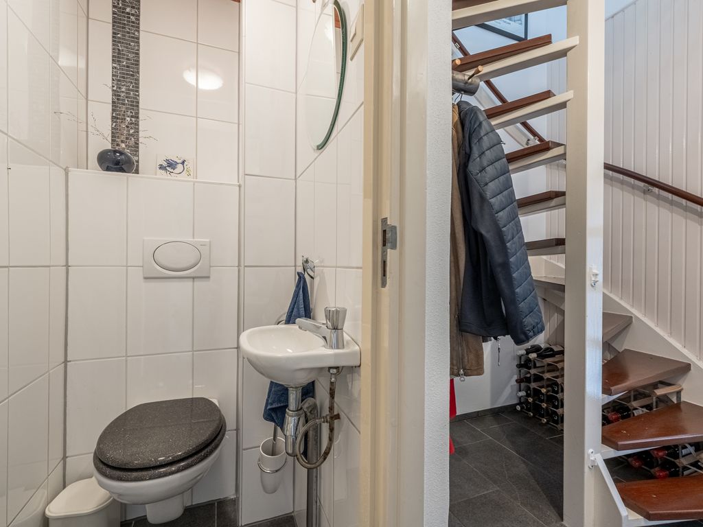 Ghijseland 160, Rhoon