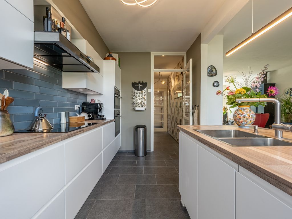 Ghijseland 160, Rhoon