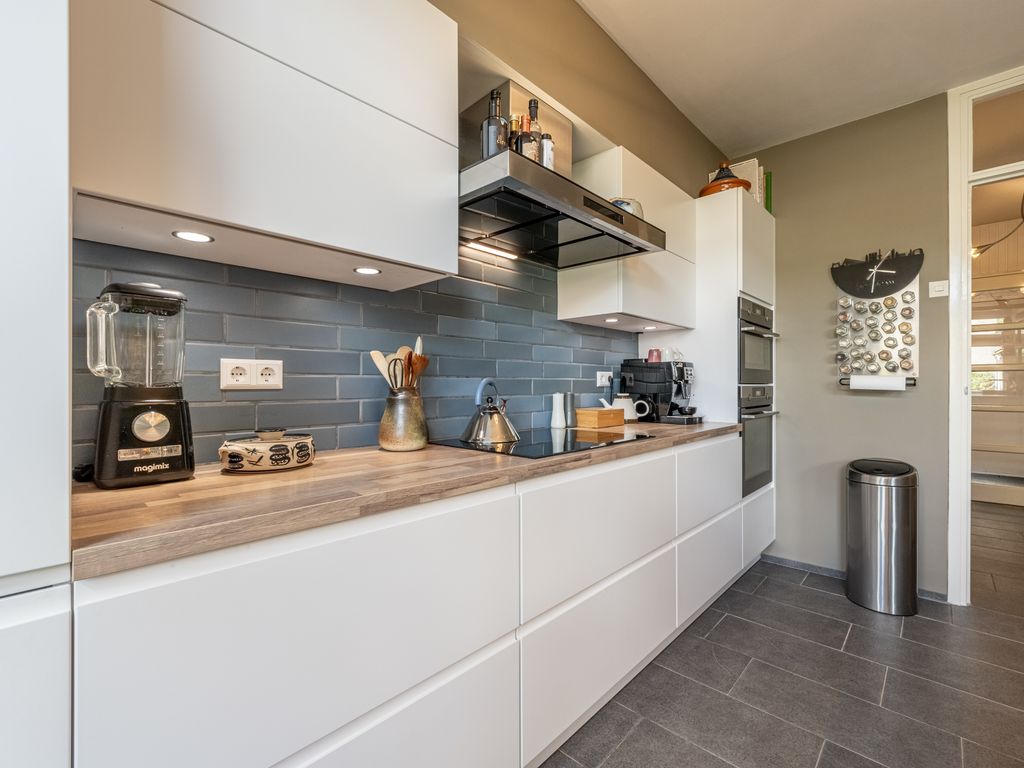 Ghijseland 160, Rhoon