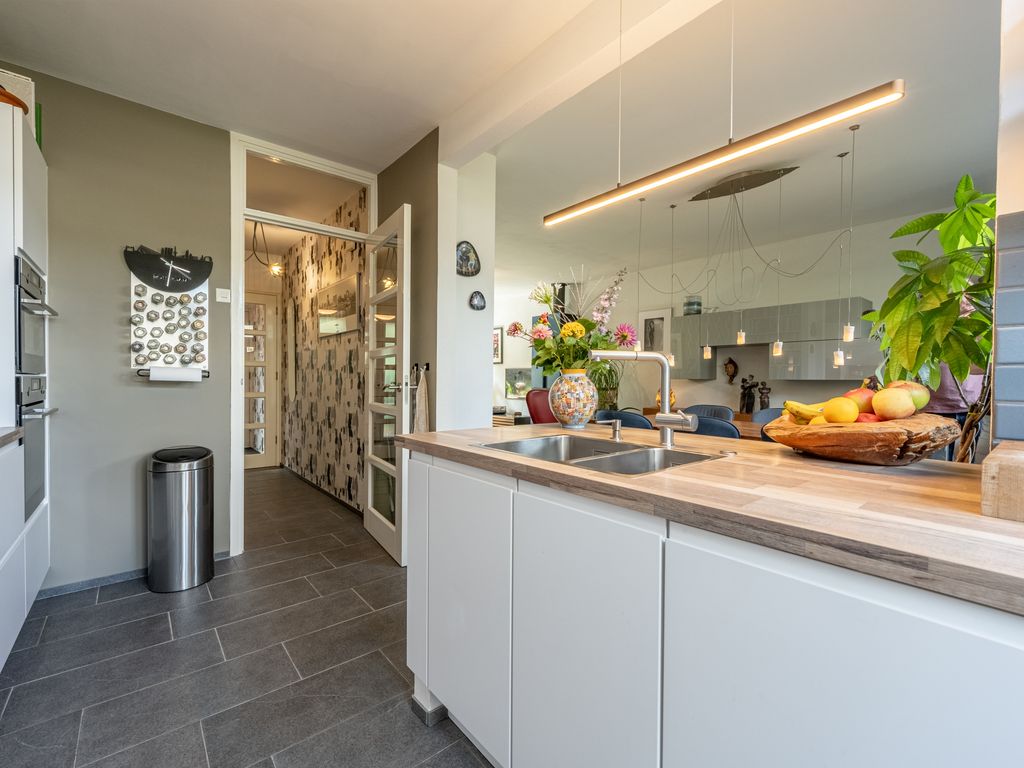 Ghijseland 160, Rhoon