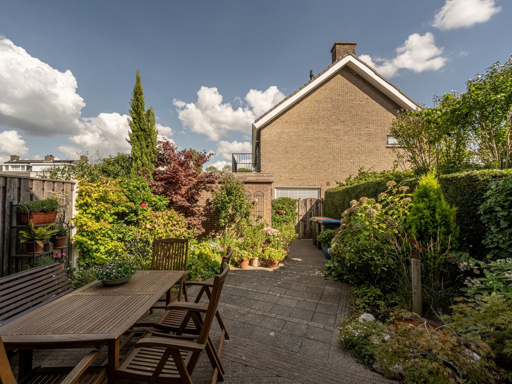 Ghijseland 160, Rhoon
