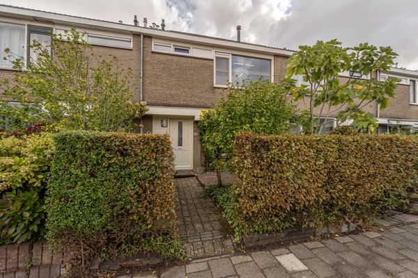 Kikkerveen 152, Spijkenisse
