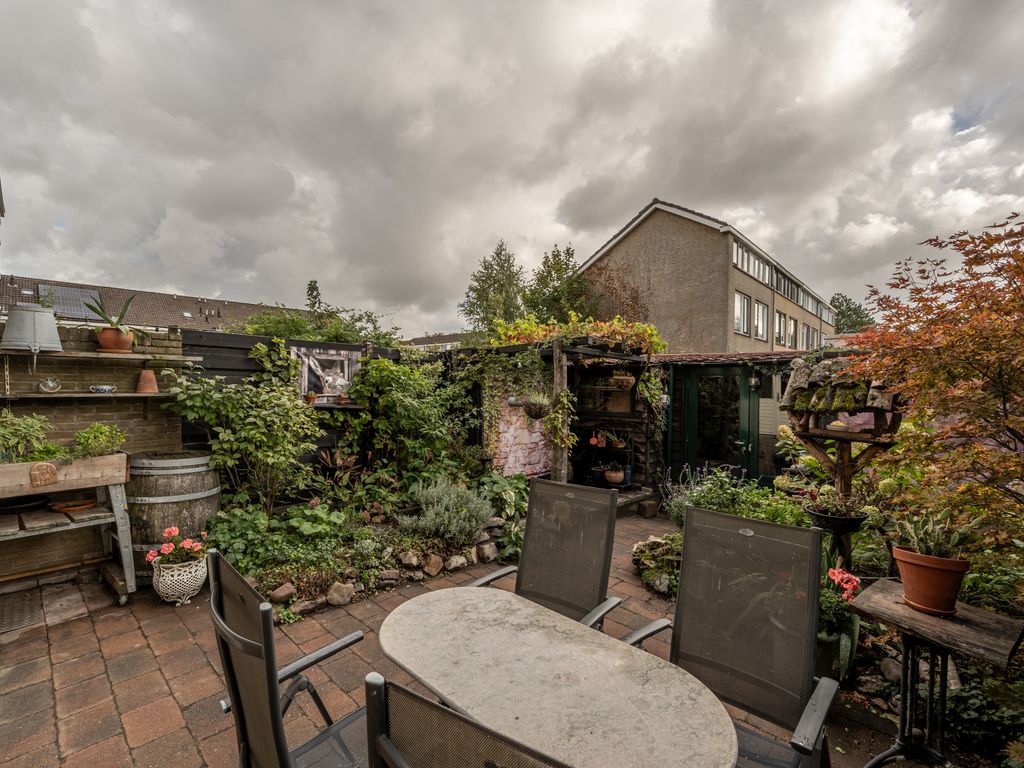 Kikkerveen 152, Spijkenisse