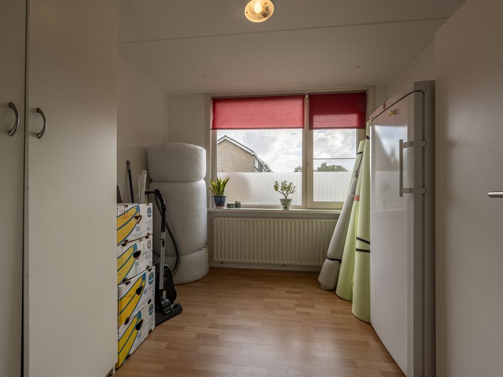 Kikkerveen 152, Spijkenisse