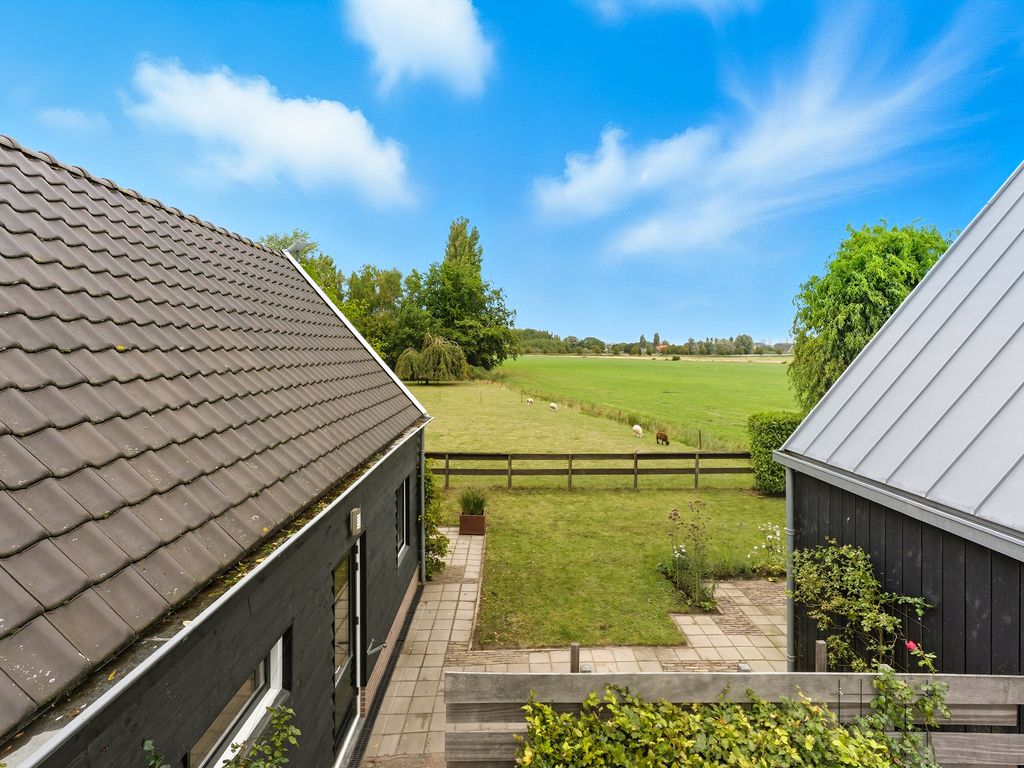 Rijsdijk 99, Rhoon