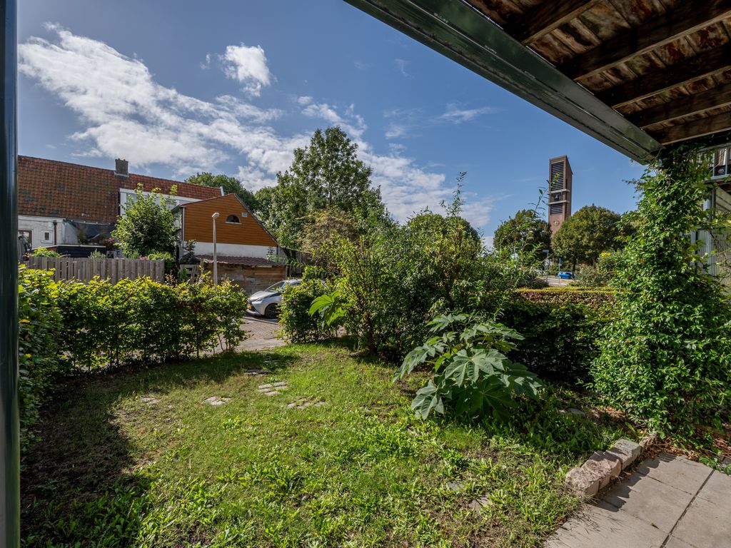 Van Ravesteyndreef 63, Barendrecht