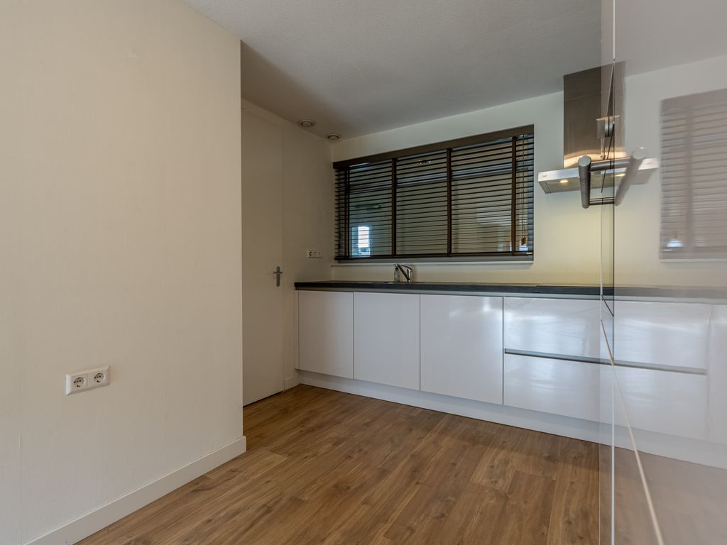 Van Ravesteyndreef 63, Barendrecht