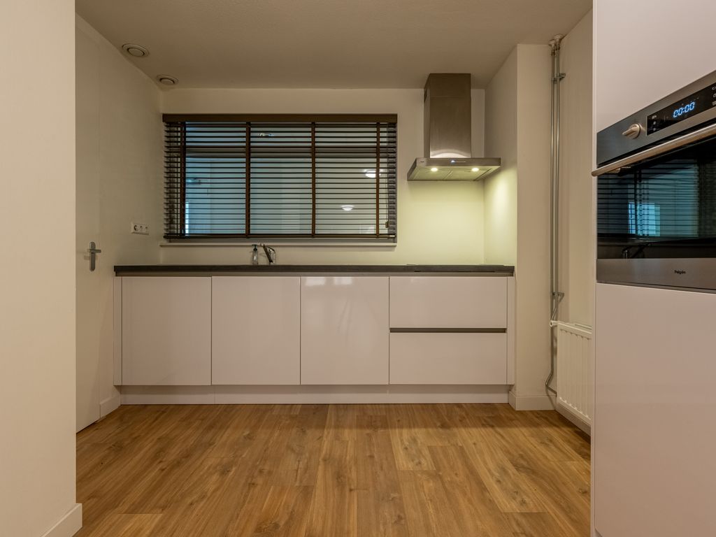Van Ravesteyndreef 63, Barendrecht