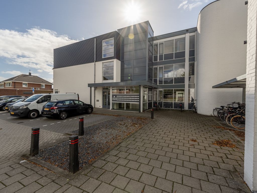 Van Ravesteyndreef 63, Barendrecht