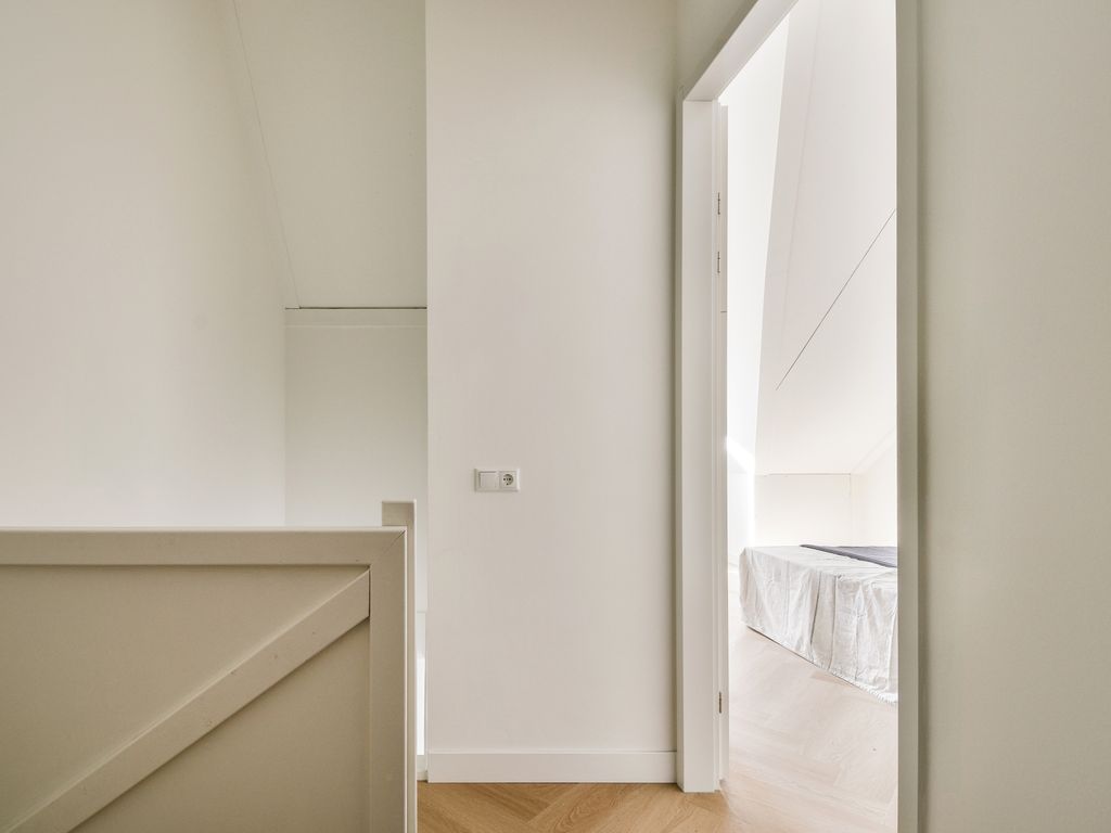 Elementenweg 66, Spijkenisse