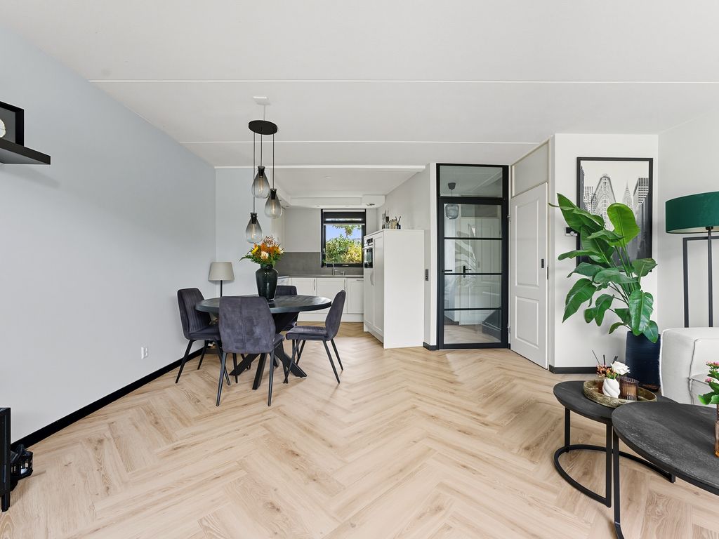 Brahmsstraat 65, Barendrecht