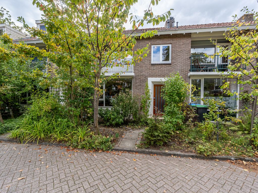 Graaf Lodewijkstraat 14, Barendrecht