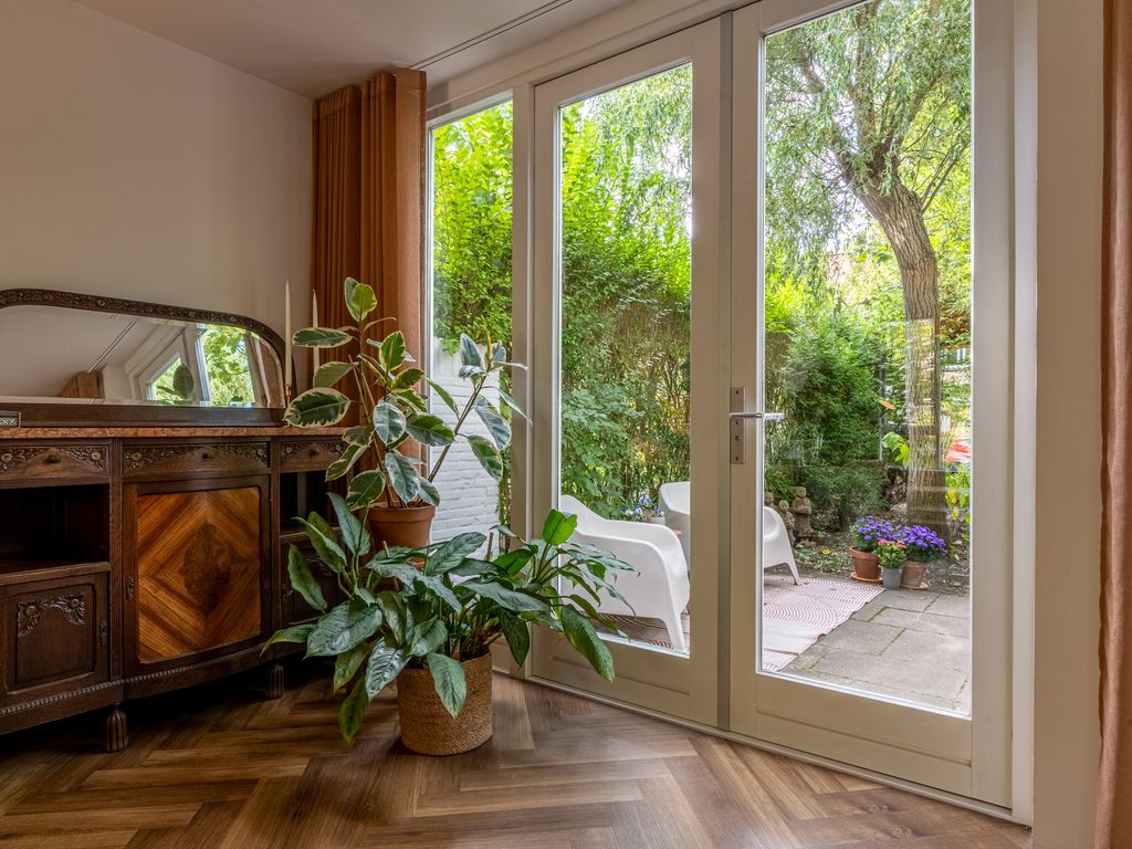 Graaf Lodewijkstraat 14, Barendrecht