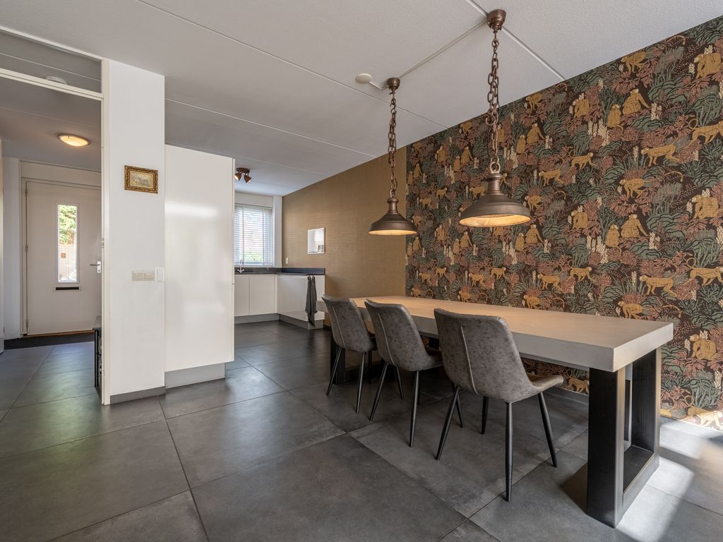 Goudzoeker 22, Rhoon