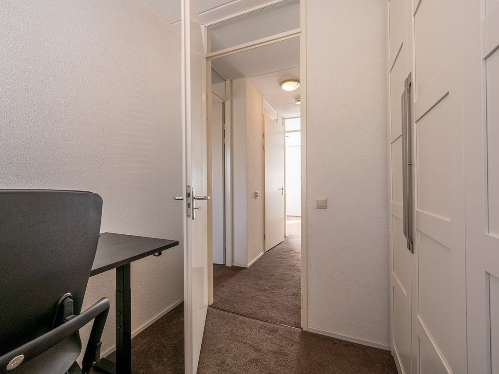 Goudzoeker 22, Rhoon
