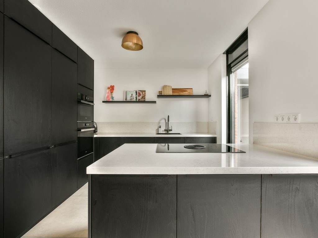 Kaasmaker 12, Poortugaal