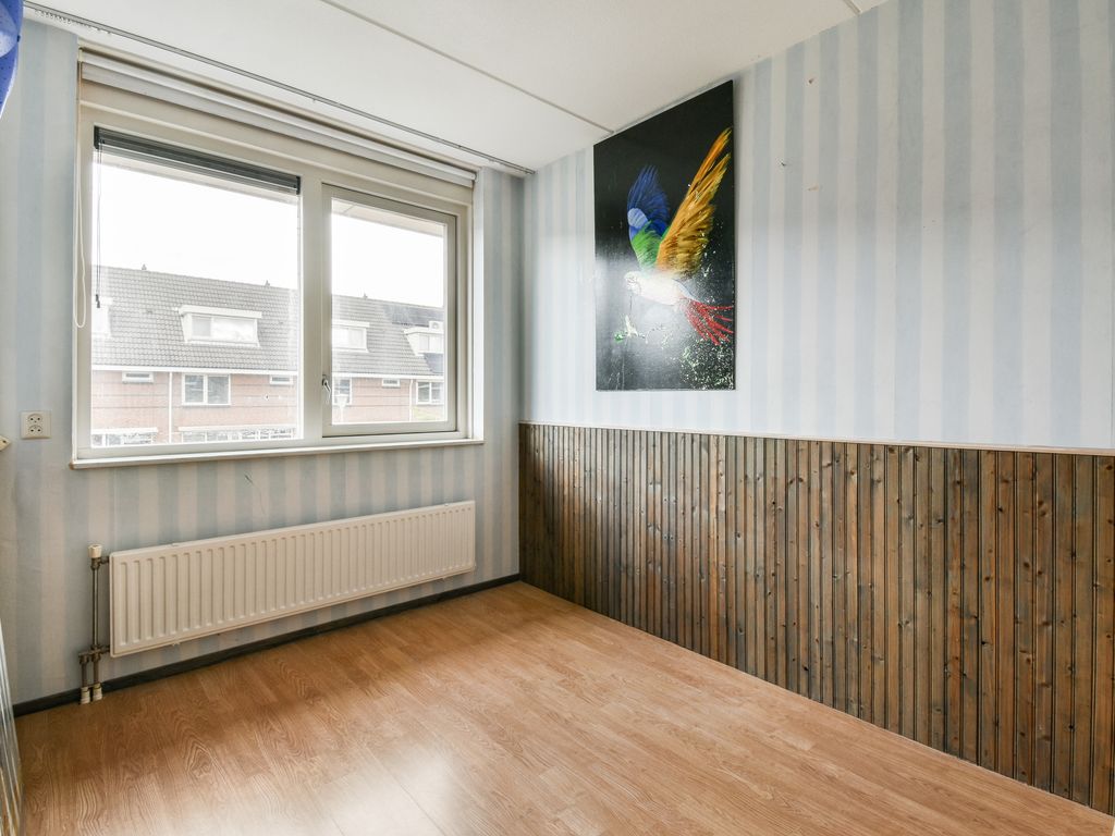 Pieter Johan Tijkenstraat 13, Poortugaal