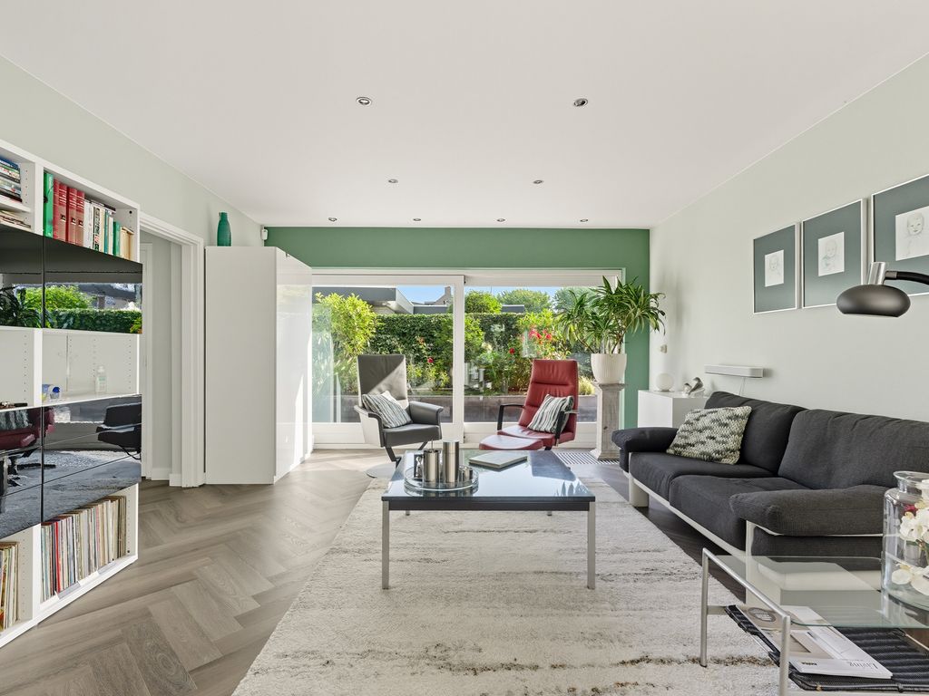 Merellaan 100, Maassluis