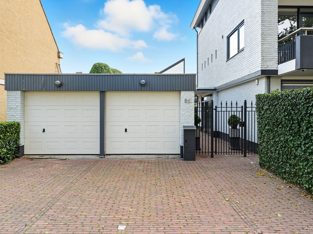 Merellaan 100, Maassluis