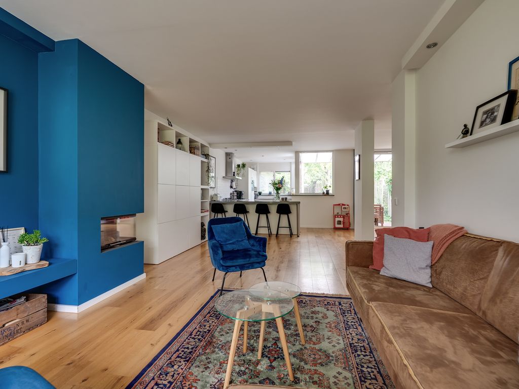 Het Ruim 24, Barendrecht