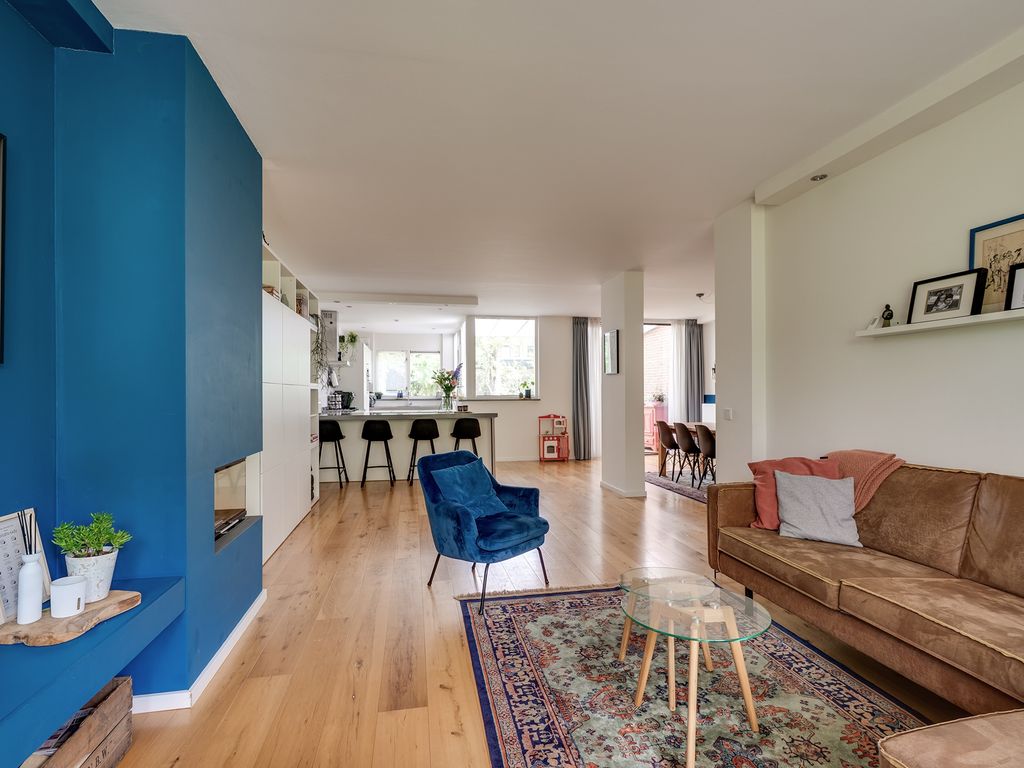 Het Ruim 24, Barendrecht