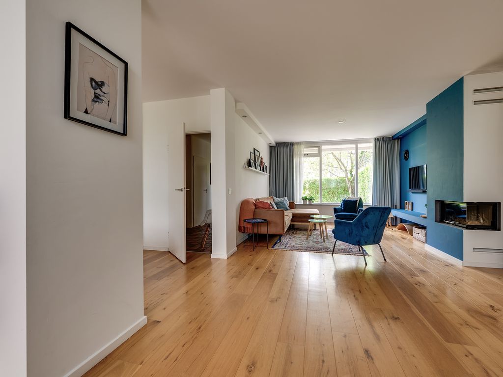 Het Ruim 24, Barendrecht