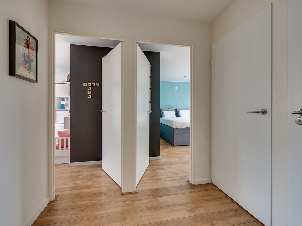 Het Ruim 24, Barendrecht