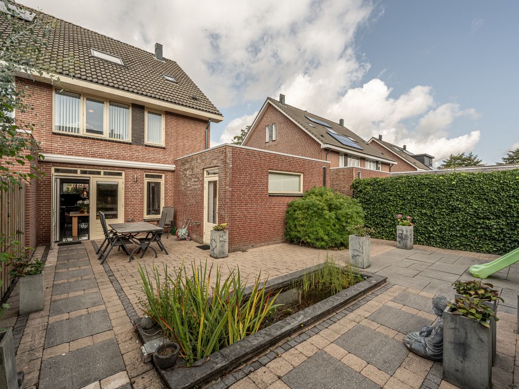 Van Hobokenhaven 10, Barendrecht