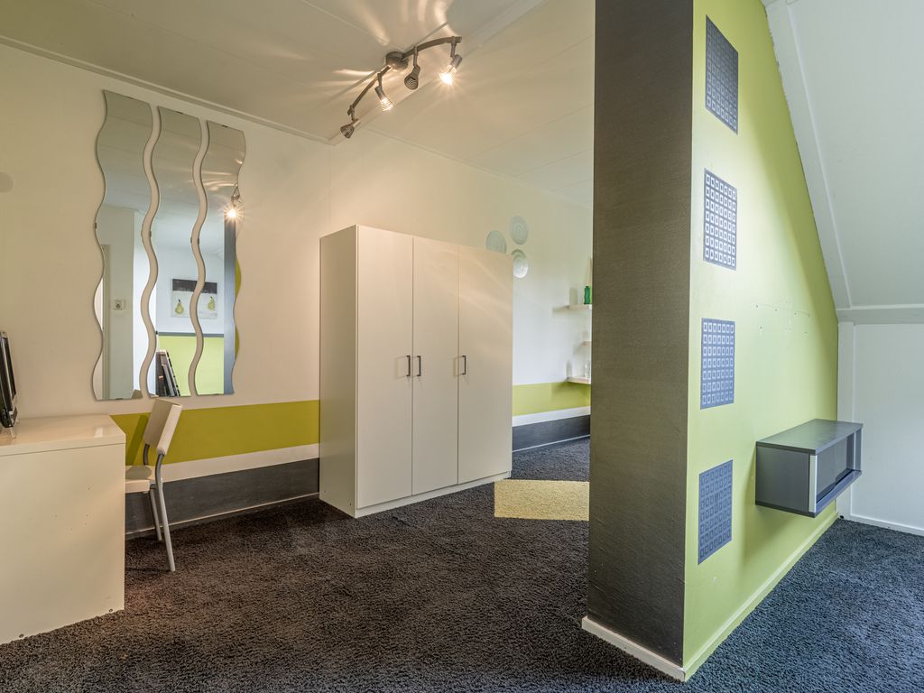 Van Hobokenhaven 10, Barendrecht