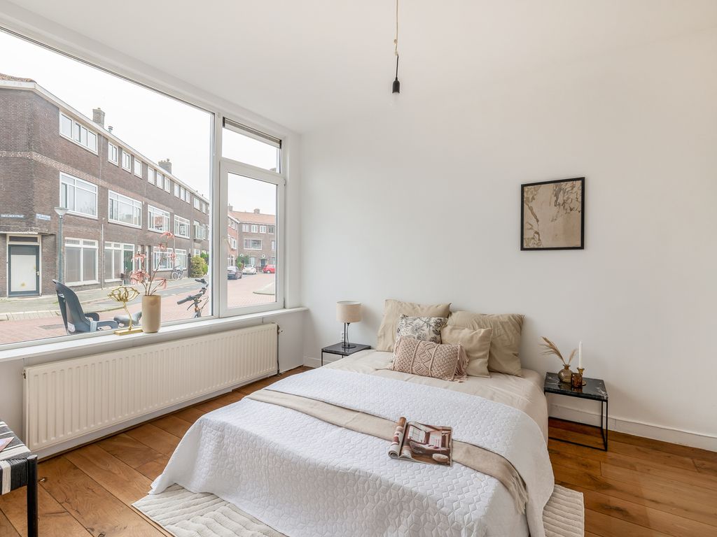 Bachstraat 1, Vlaardingen