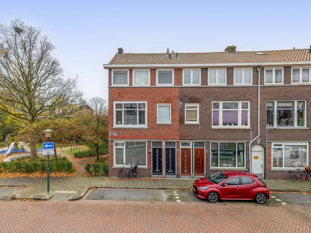 Bachstraat 1, Vlaardingen