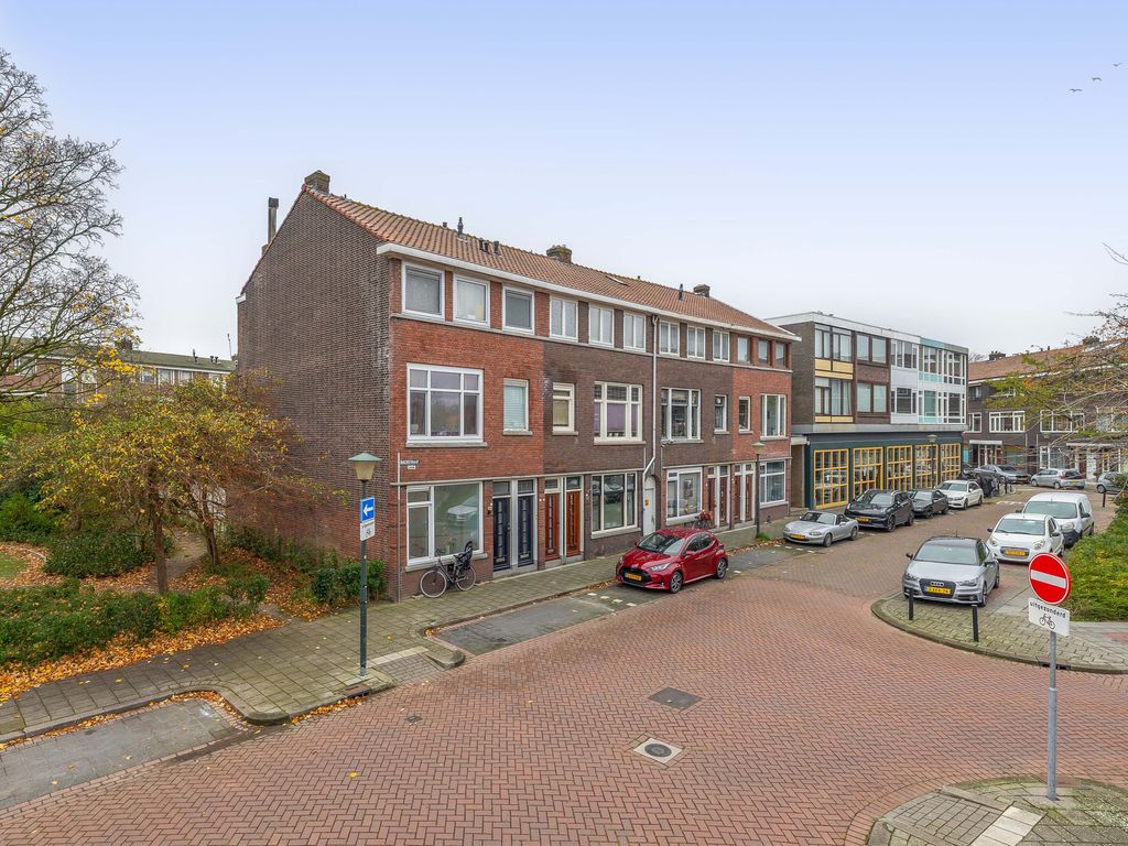 Bachstraat 1, Vlaardingen