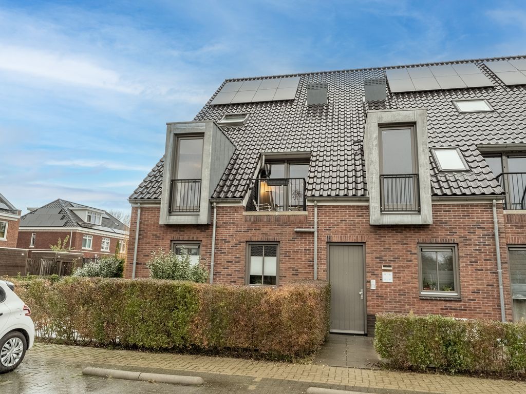 Maalsteen 17, Zuidland