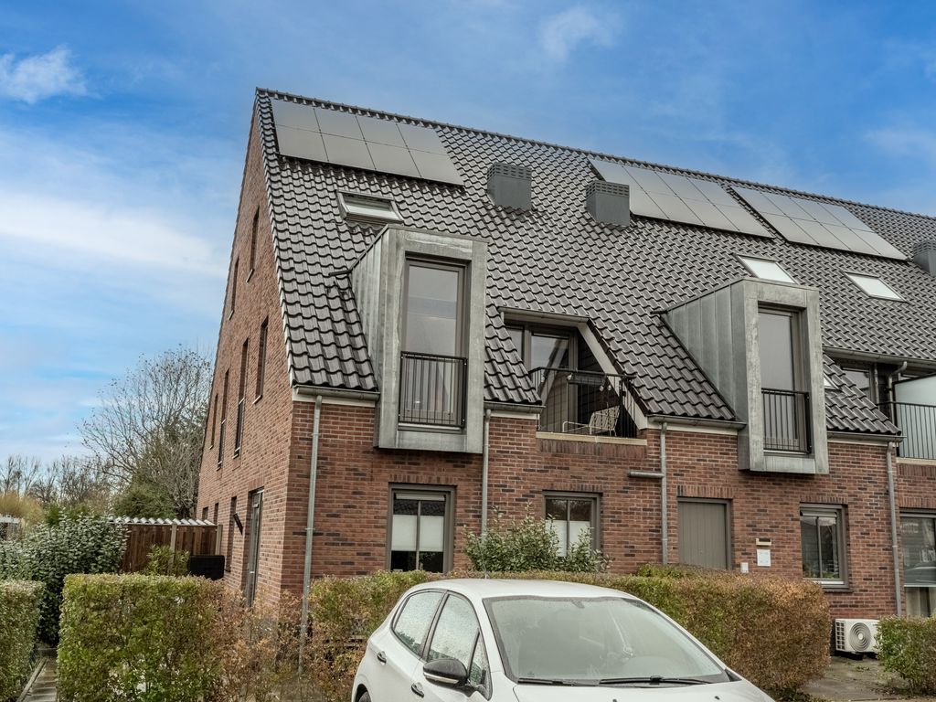 Maalsteen 17, Zuidland