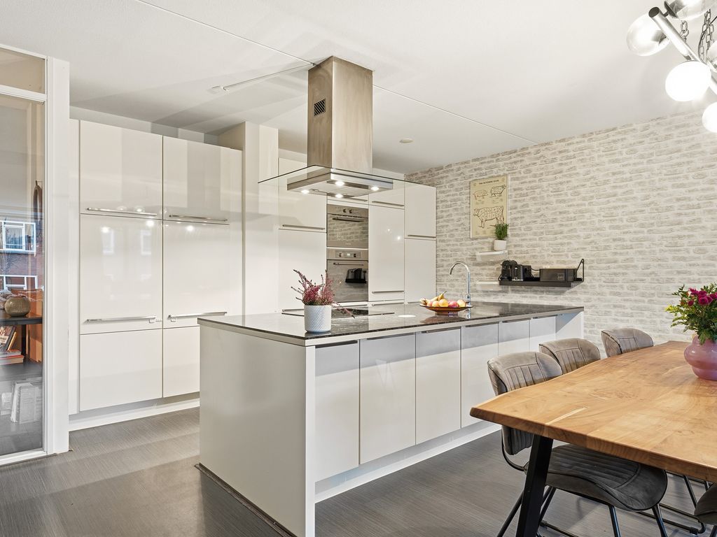 Rösener Manzstraat 9E, Rotterdam