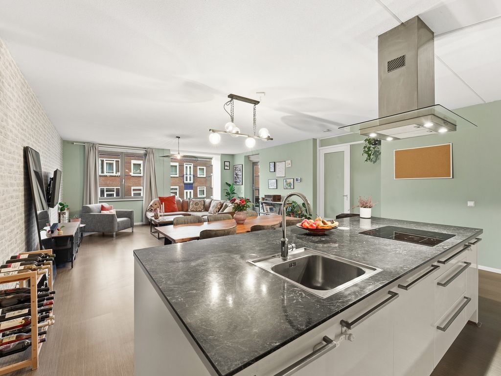 Rösener Manzstraat 9E, Rotterdam