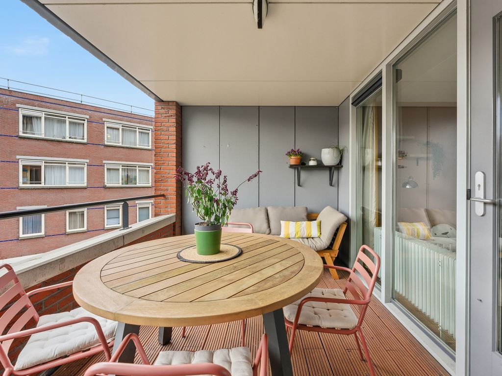 Rösener Manzstraat 9E, Rotterdam