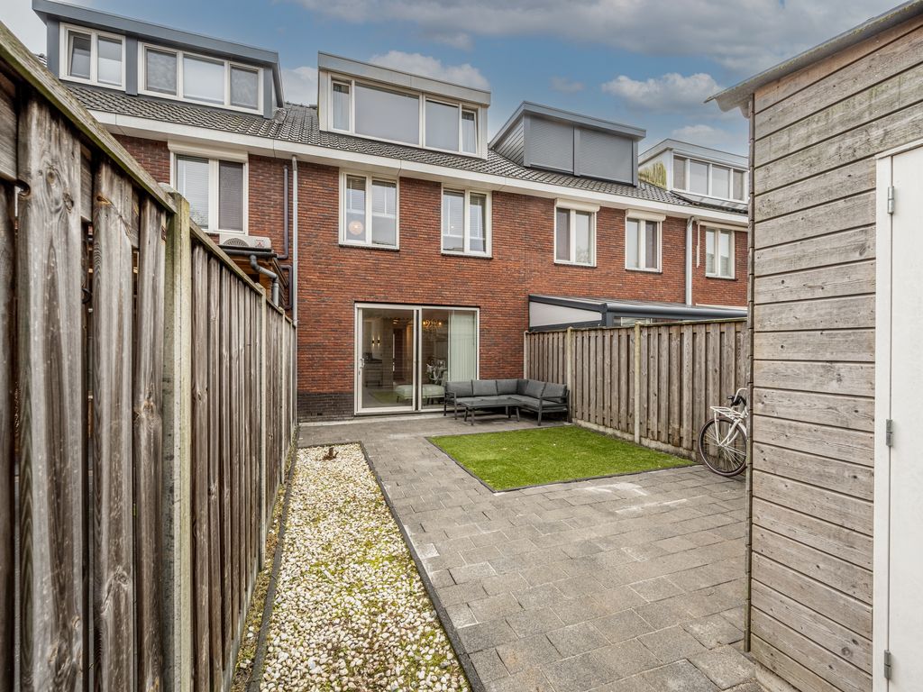 Nieuwenhoornstraat 33, Rotterdam