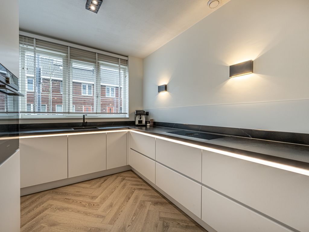 Nieuwenhoornstraat 33, Rotterdam