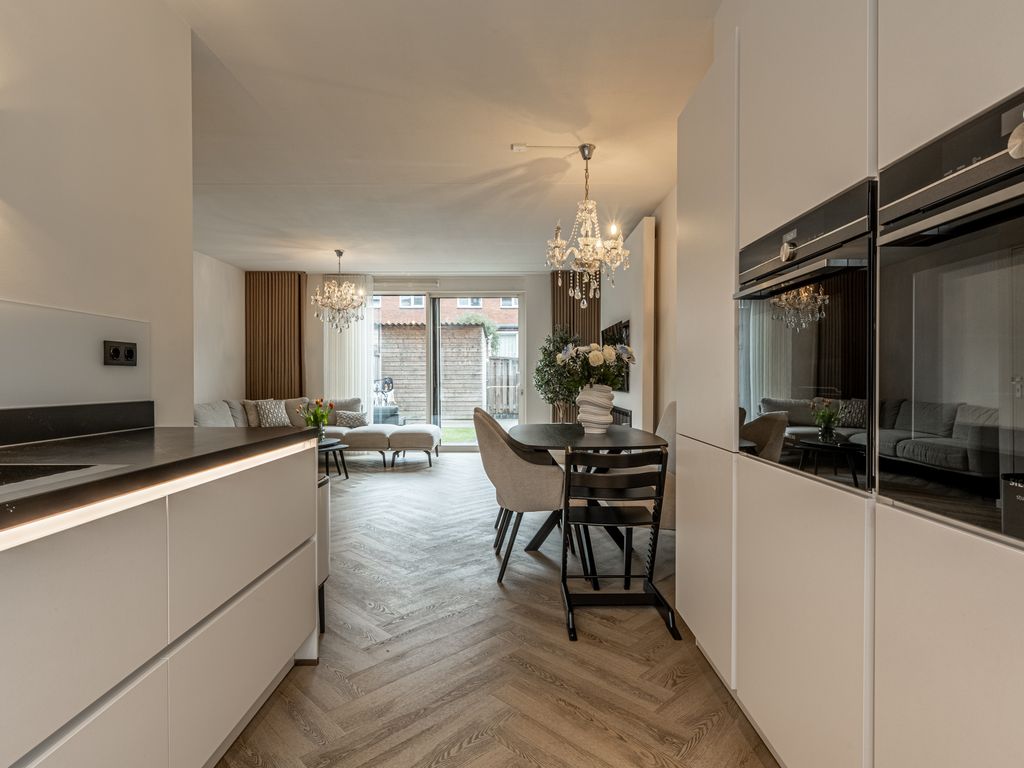 Nieuwenhoornstraat 33, Rotterdam