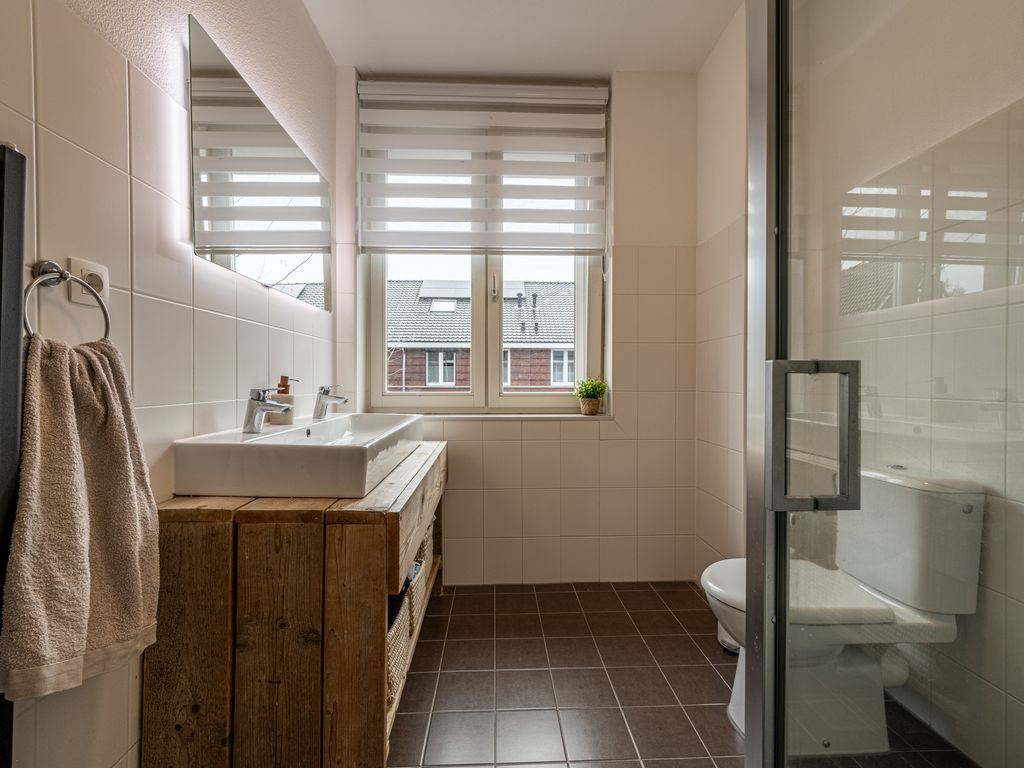 Nieuwenhoornstraat 33, Rotterdam