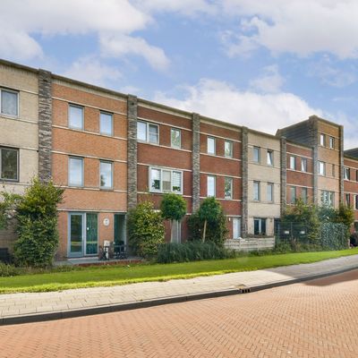 Olijfhout 18, Barendrecht