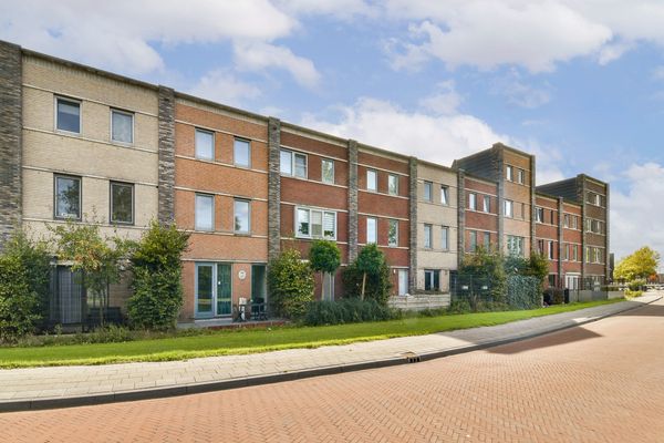 Olijfhout 18, Barendrecht