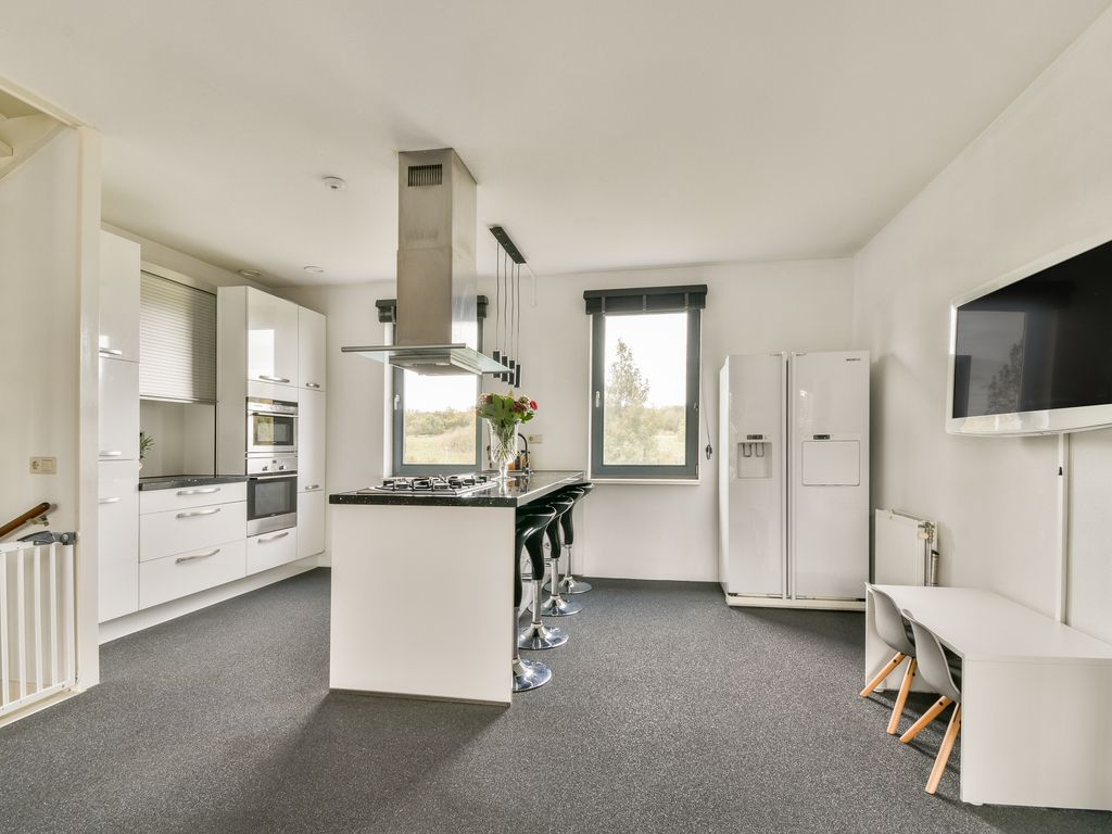 Olijfhout 18, Barendrecht