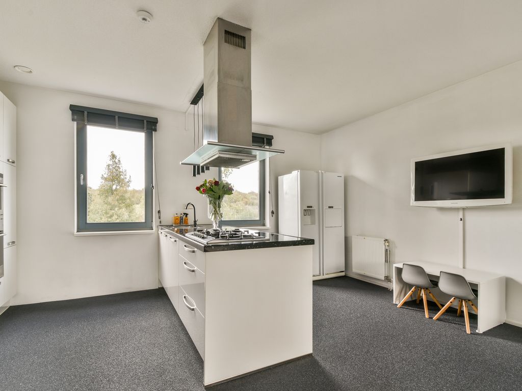 Olijfhout 18, Barendrecht