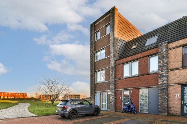 Olijfhout 41, Barendrecht