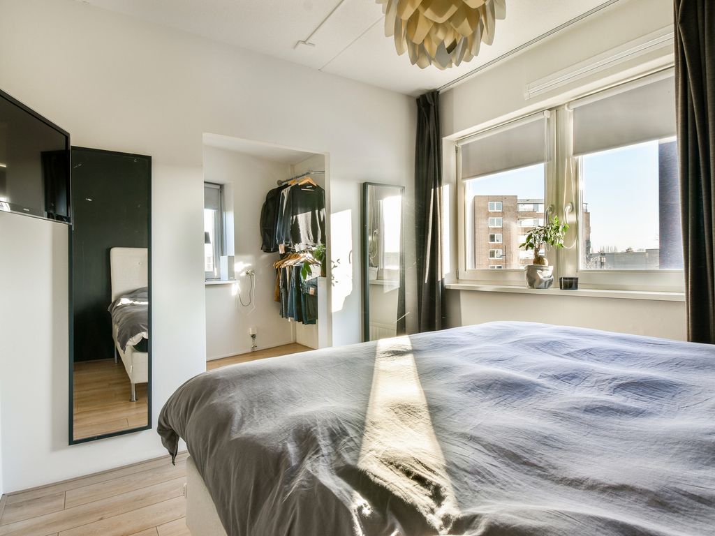 Olijfhout 41, Barendrecht