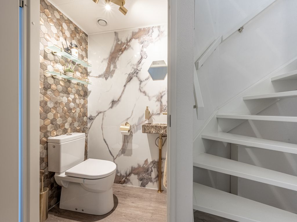 Van Ravesteyndreef 57, Barendrecht